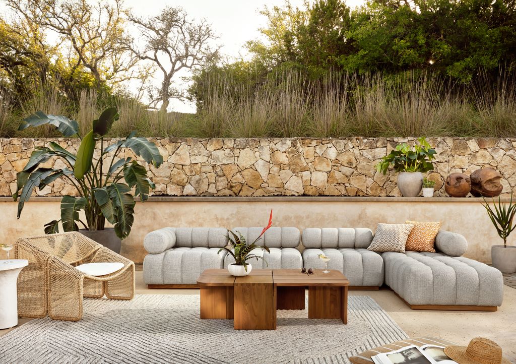 Roma Outdoor 3 Piece Sectional with Ottoman Ash