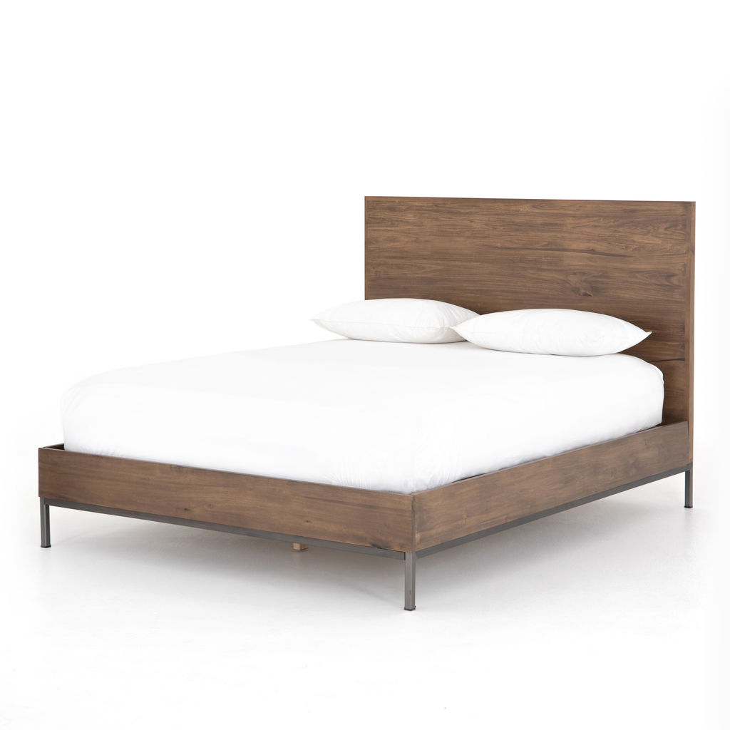Preview image for Trey Bed Queen, Auburn Poplar