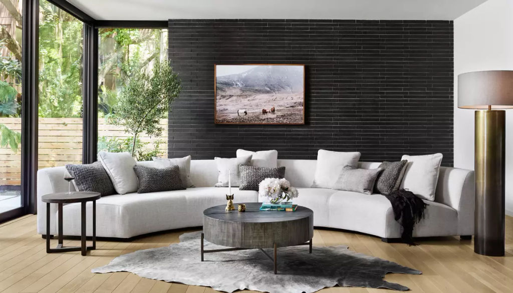 Wild Horses Walnut 2.5, 60" x 40"