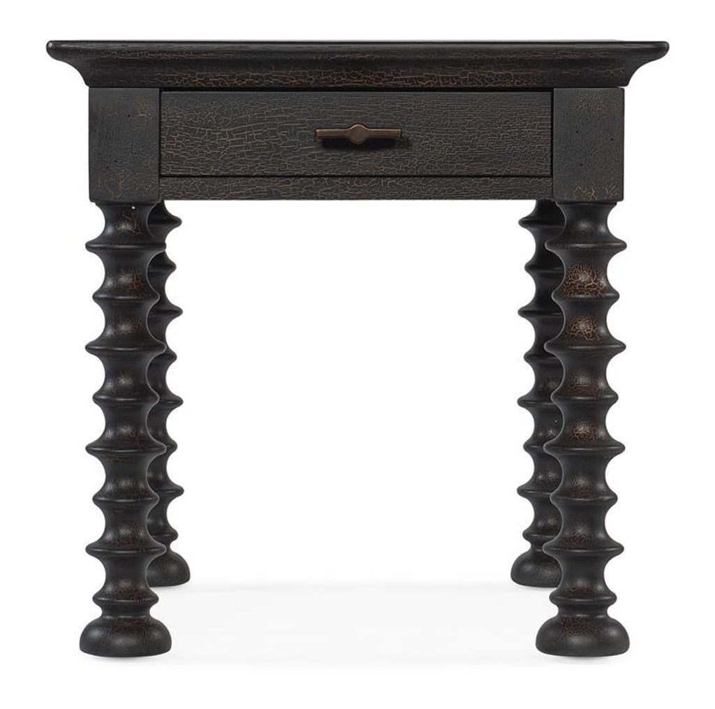 Big Sky Turned Leg End Table 24" X 28" X 24"