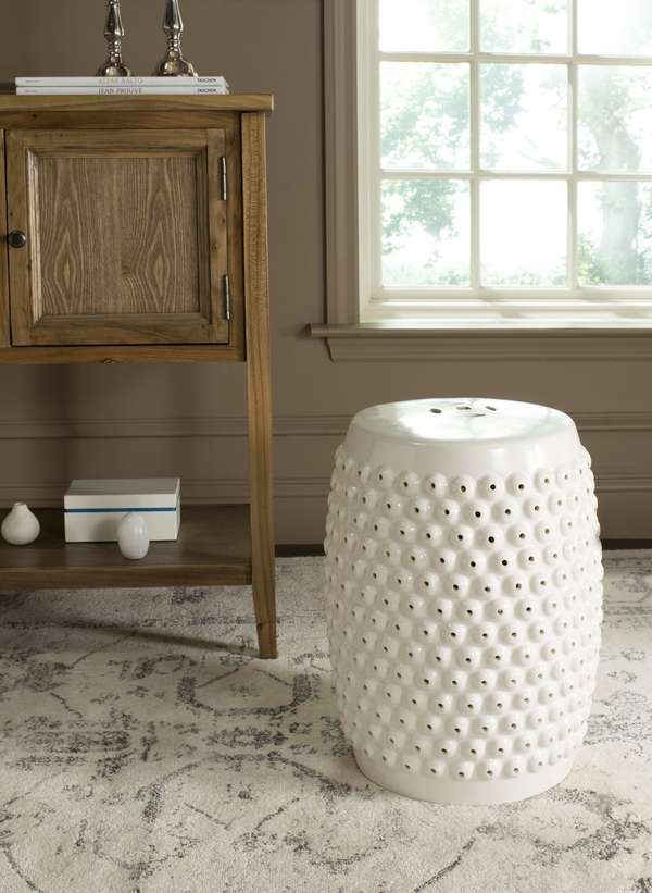 Jules Stool, Cream