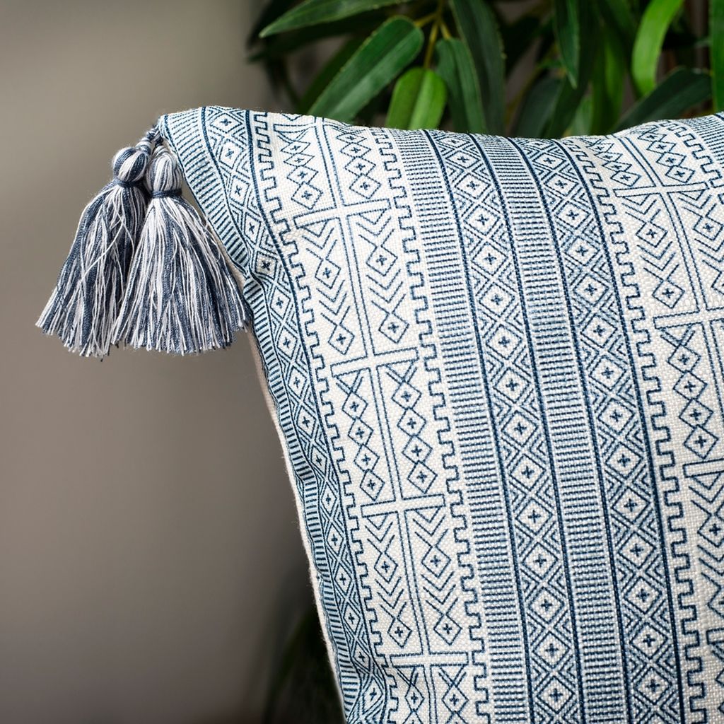 Lunette Pillow, 16" X 16"