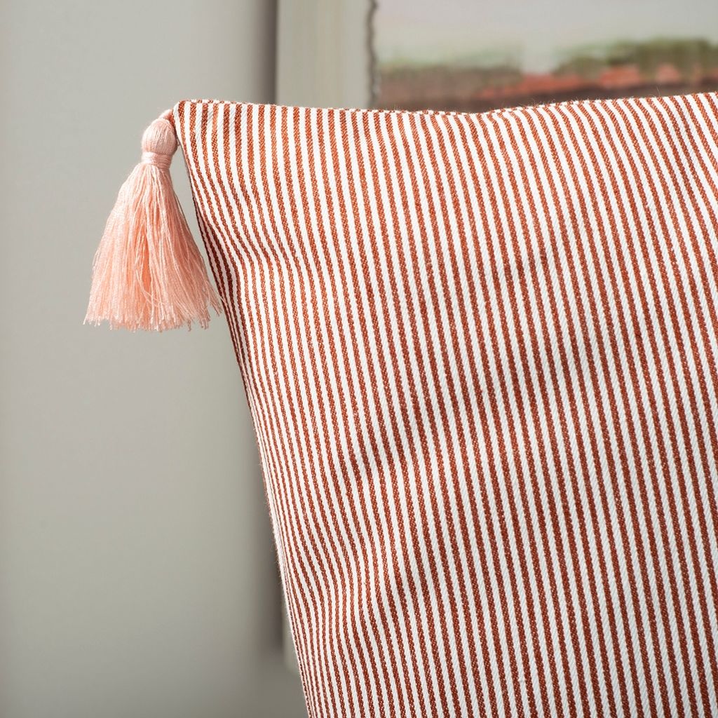 Sidney Pillow, 16" X 16", Rusty Red/White