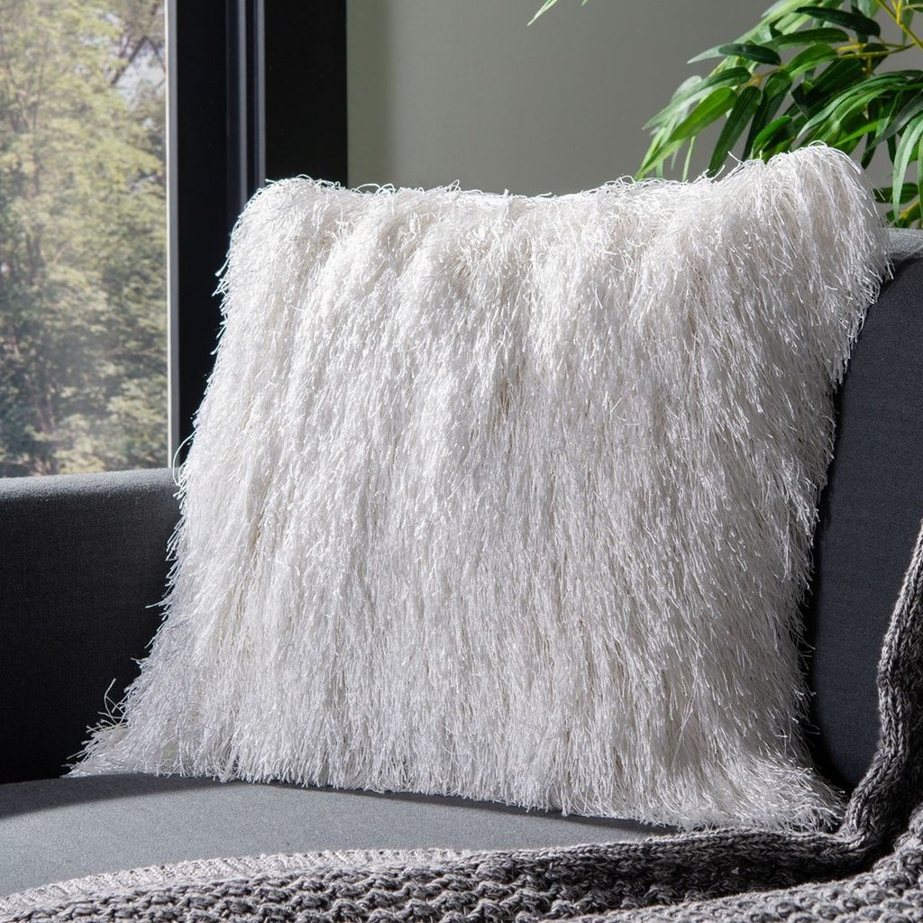 Indoor / Outdoor Shag, 20" X 20", Pearl
