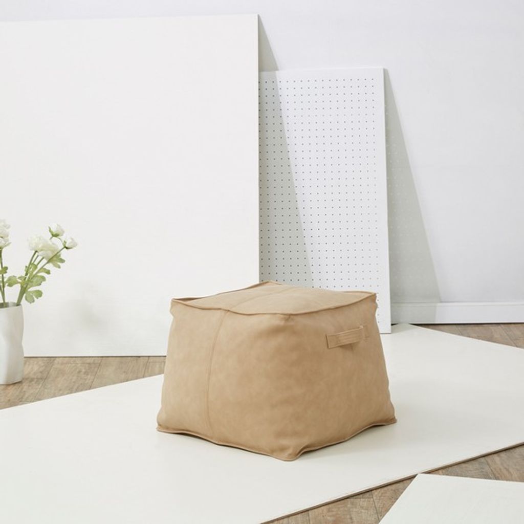 Vegan Leather Pouf, Camel