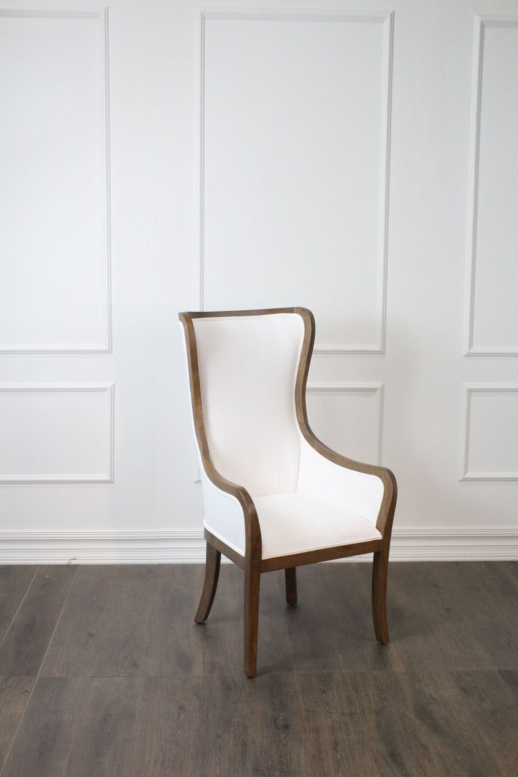 Preview image for Wing Dining Chair