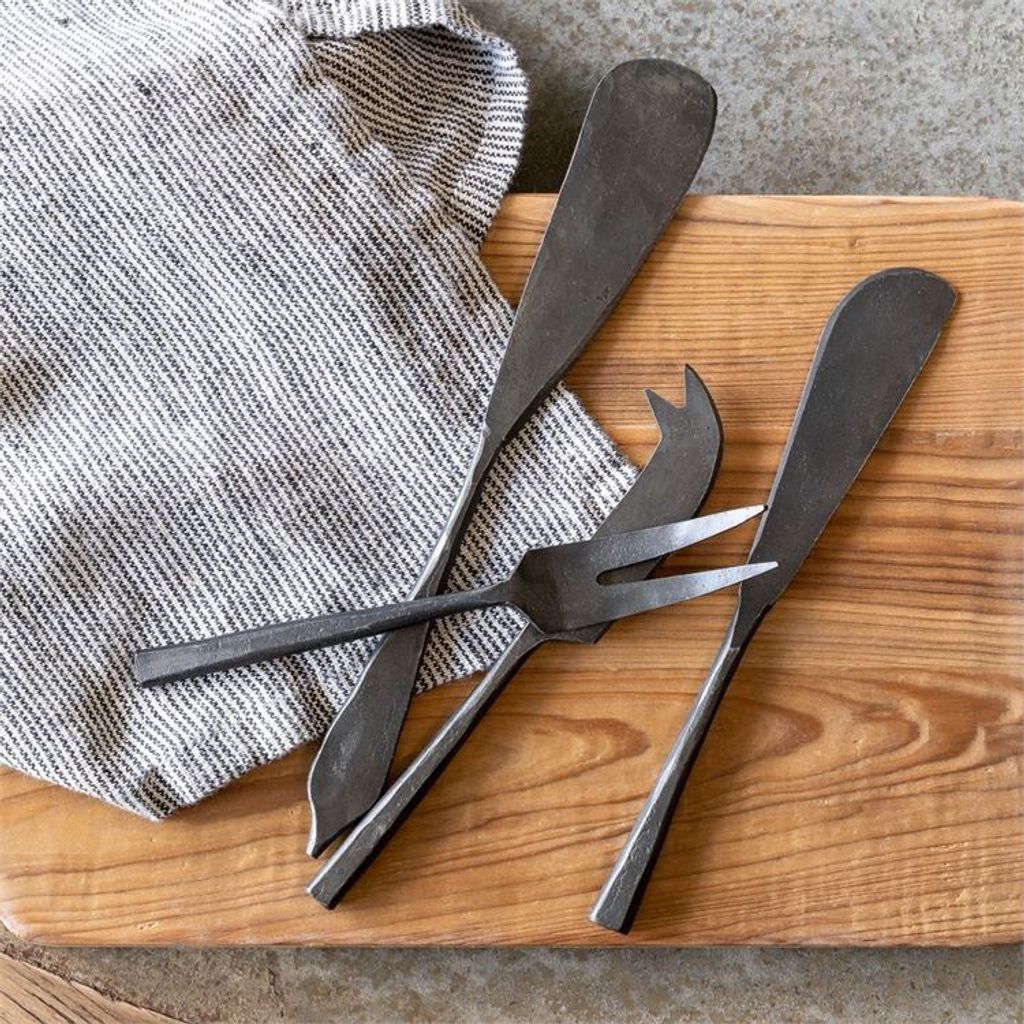 Preview image for Primitive Iron Cheese Service, Set Of 4