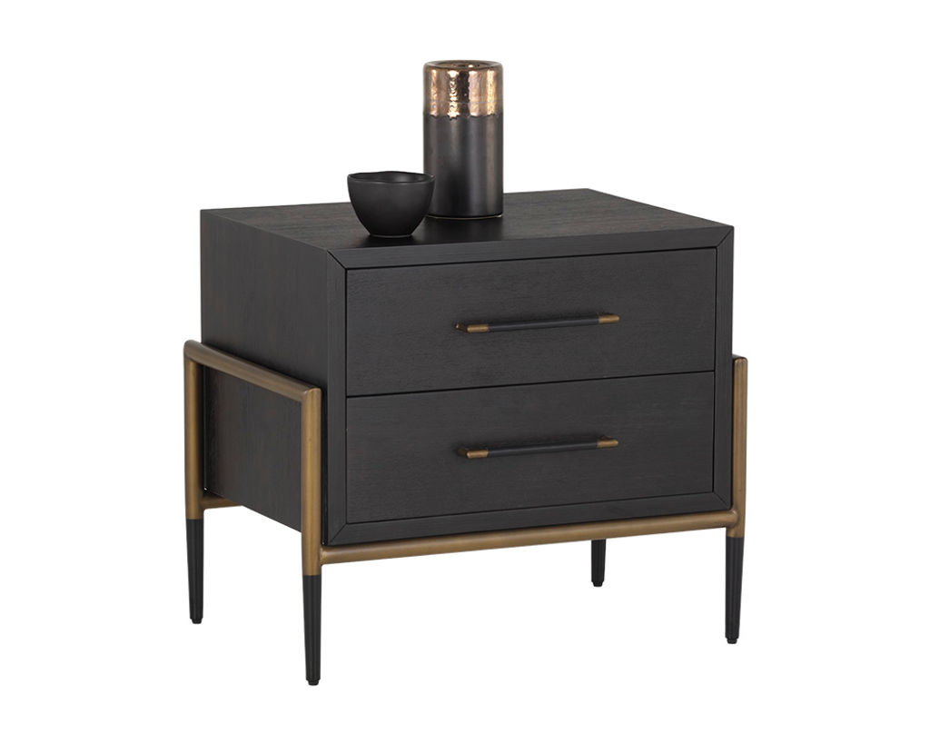 Preview image for Weldrick Nightstand