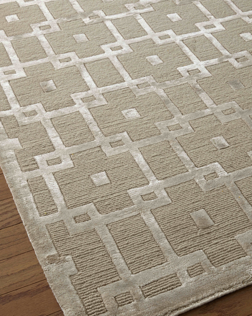 Preview image for Velvet Hand-Knotted New Zealand Wool And Viscose Beige Area Rug- 3033 14’X18’