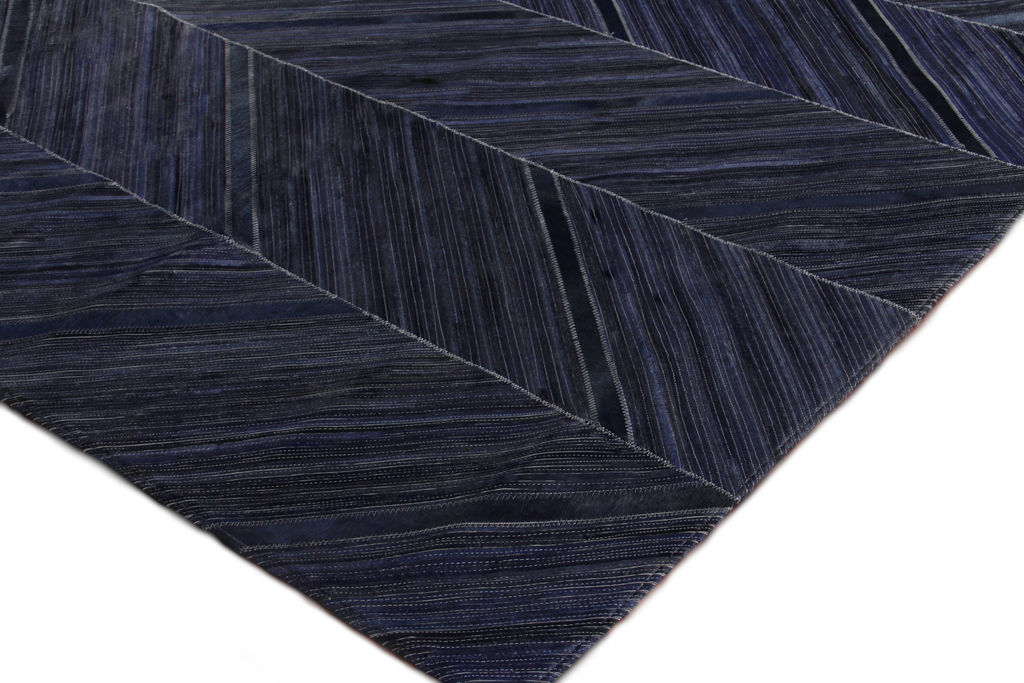 Natural Hide Cowhide Navy Area Rug- 2159 8’X11’