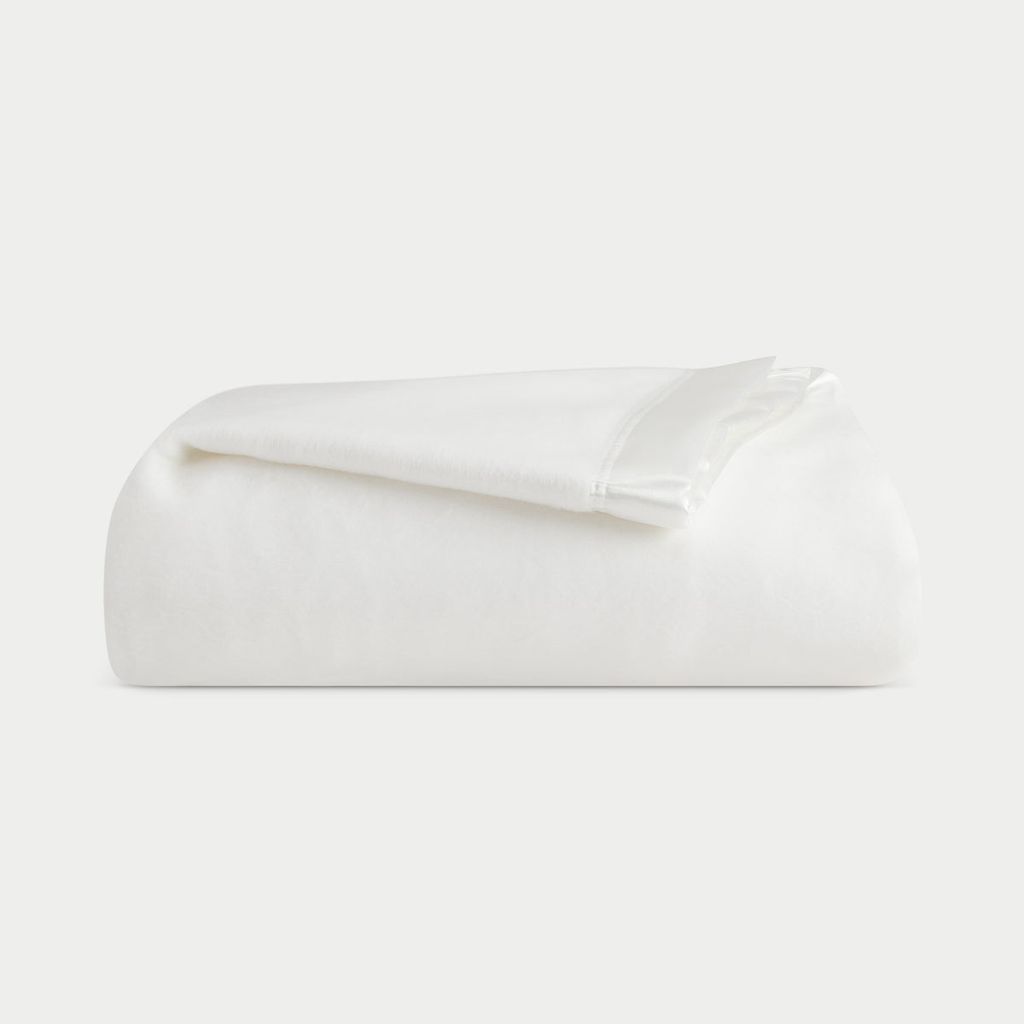 Preview image for Bamboo Blanket - Queen - White