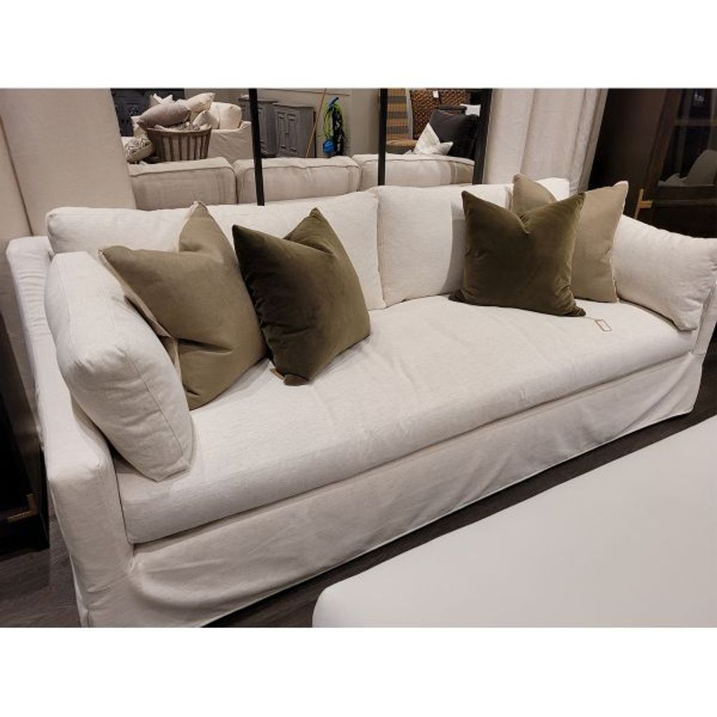 Preview image for Montclair Sofa, 84", Nomad Oxford