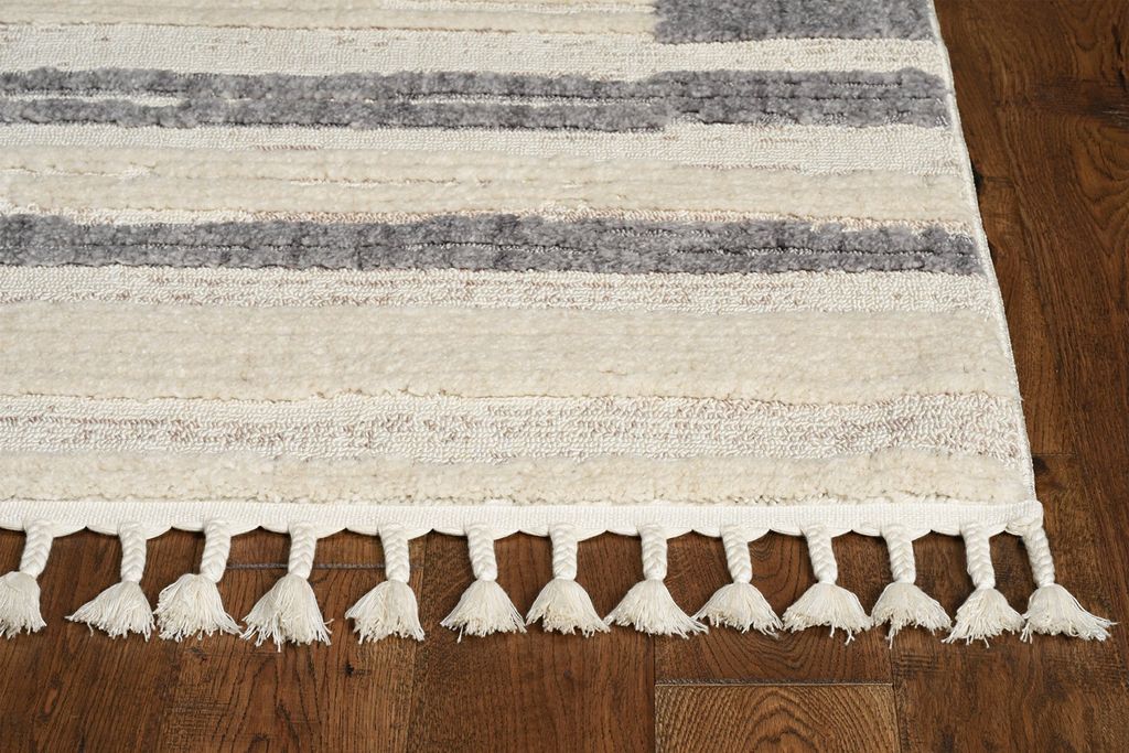 Area Rug, 12' X 15'