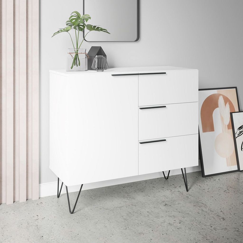 Beekman 35.43 Dresser With 2 Shelves In White