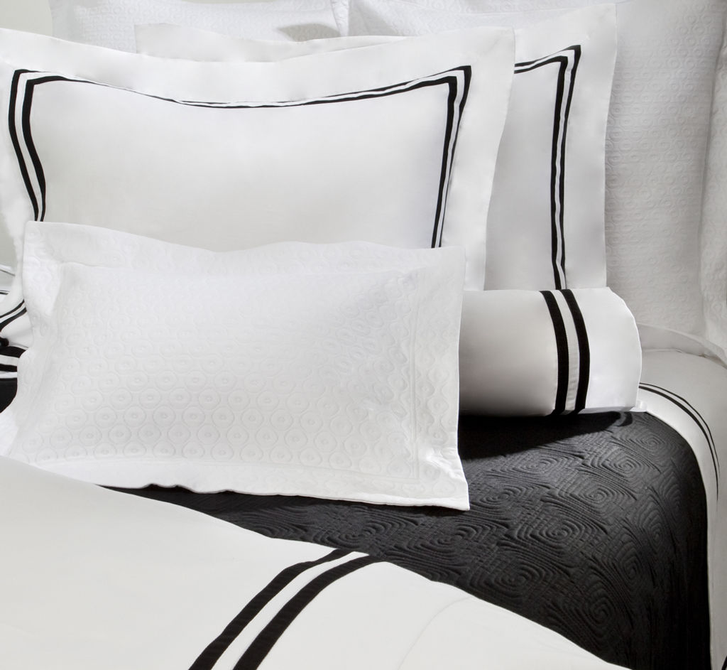 Ribbons Std Pillowcases 20" X 26", Ivory/Eucalipto