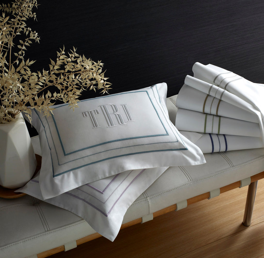 Triad Kg/Ck Flat Sheet 116" X 118", White/Incenso Lavender