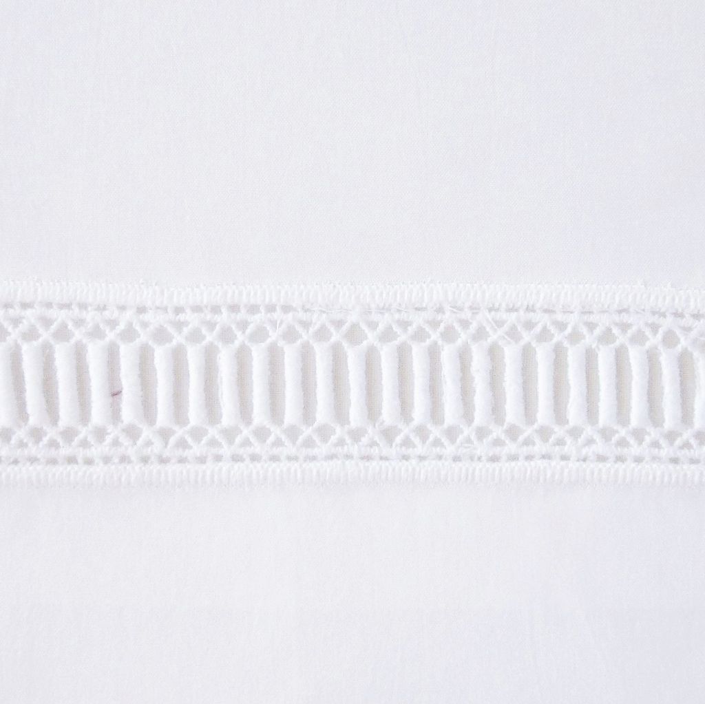 Doric Kg 3-Piece Sheet Set - White / White