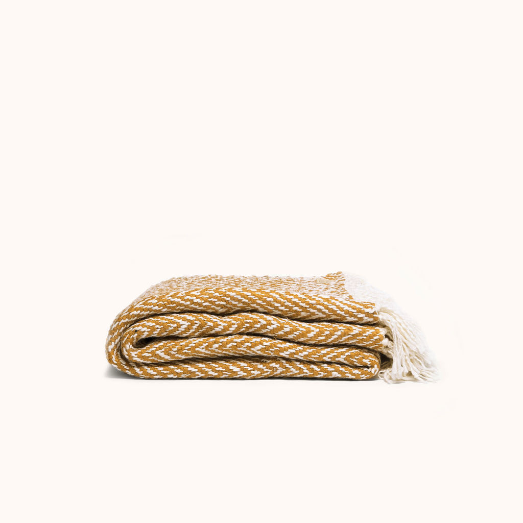 Preview image for Elio Throw 68" X 50", Natural, Golden Yellow