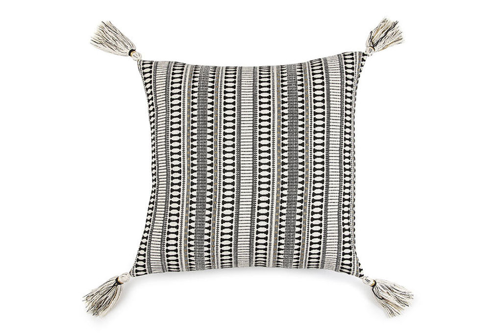 Etoie Accent Cushion With Filler 18" X 18", Black & Ivory