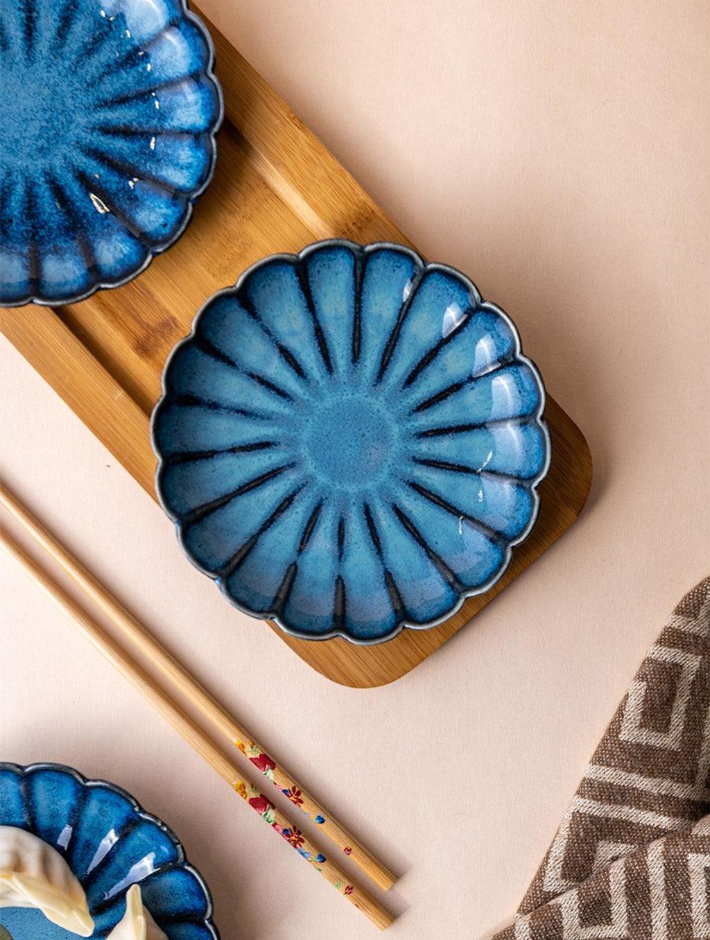 Flower Dessert Plate 6"
