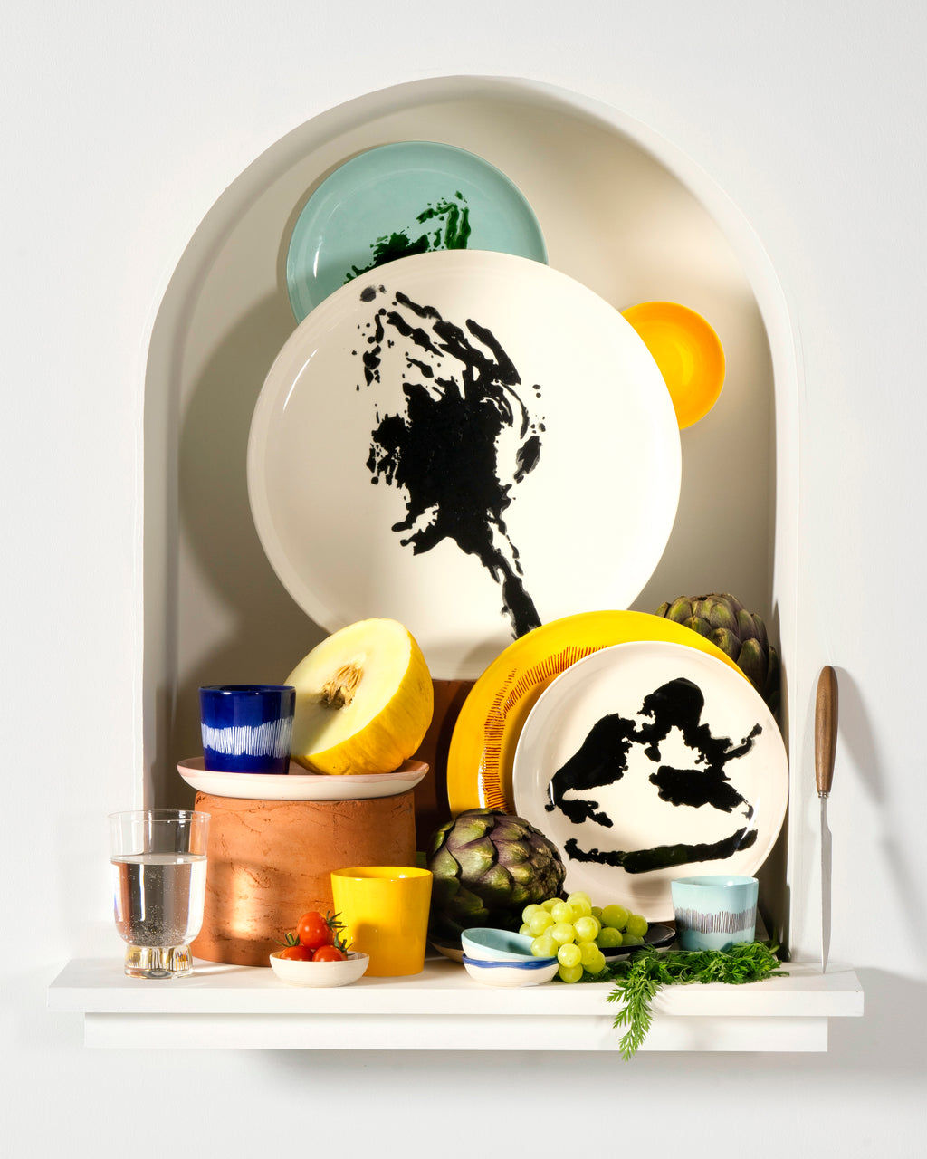 Plate S White Artichoke Blue Feast