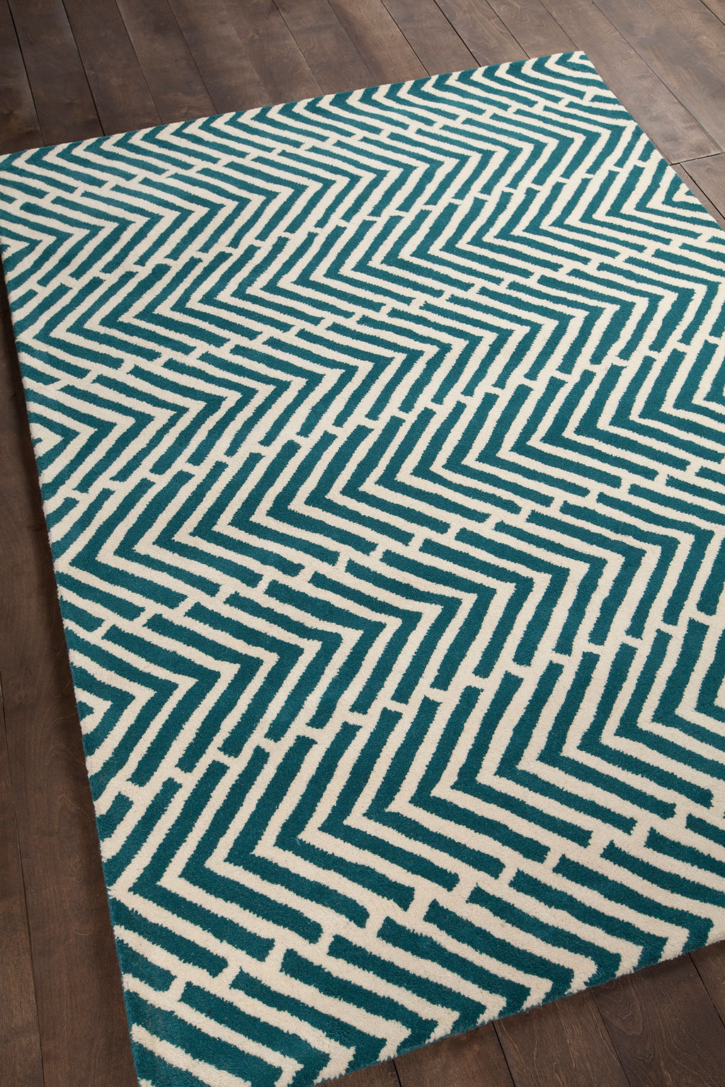 Blue & White 5' x7' Handmade Area Rug