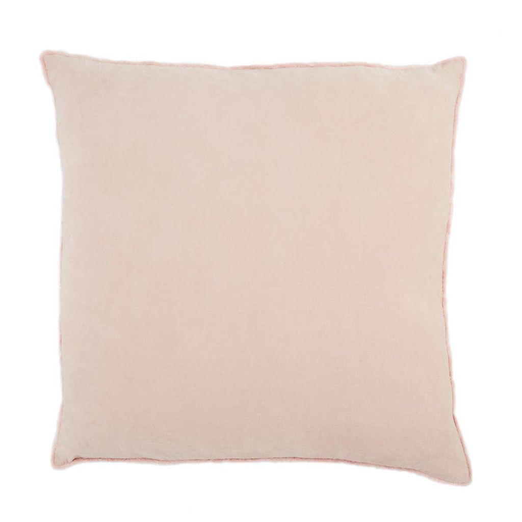 PRIMARY BEDROOM Blush 26 Inch, Down