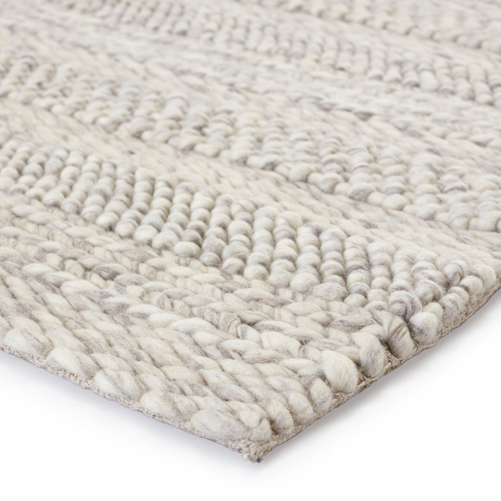 Lagom Handmade Solid Ivory/ Light Gray Area Rug (9'X12')