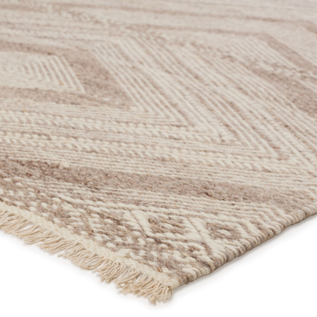 Suriya Handmade Tribal Taupe/ Cream Area Rug (10'X14')