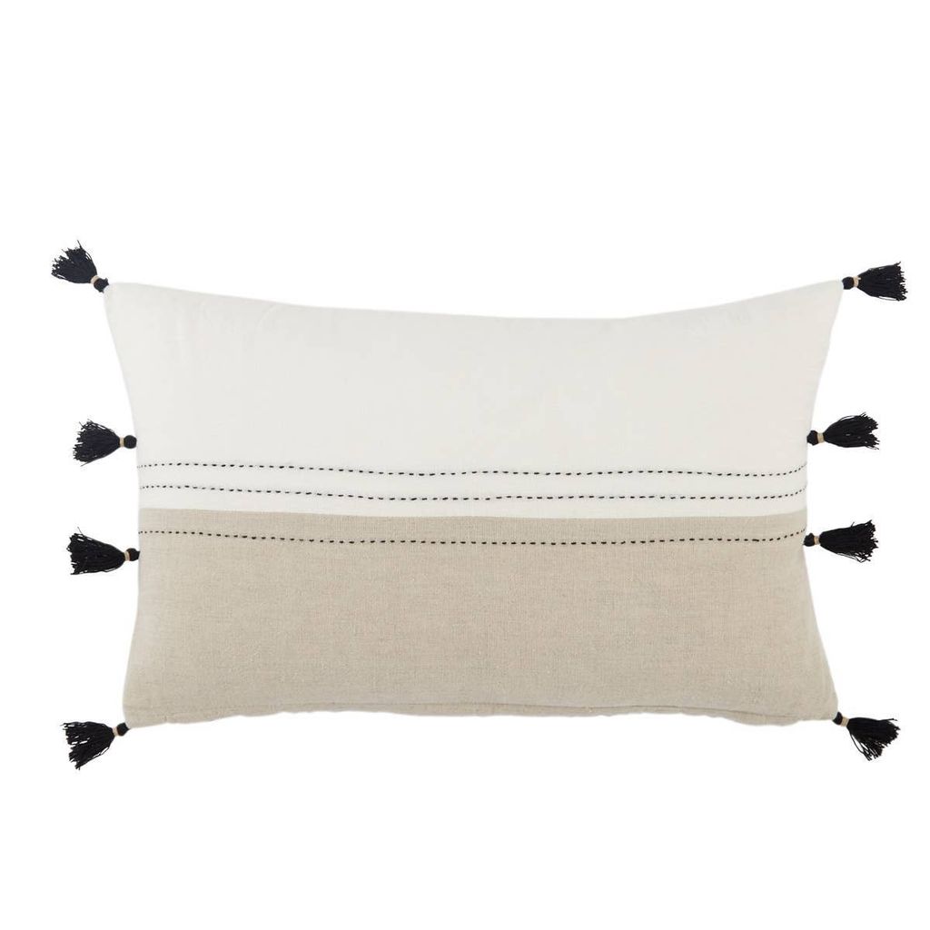 Tiga Lumbar Pillow 13"X21"