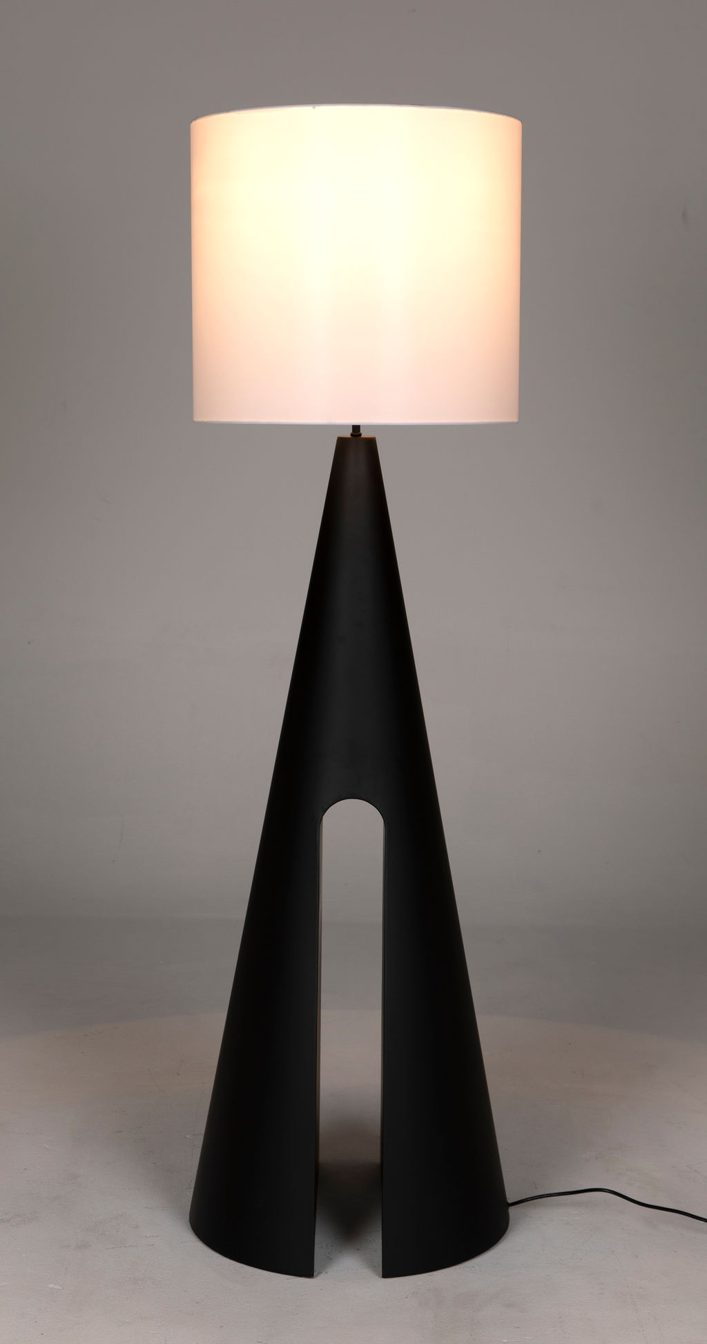 Mordred Floor Lamp