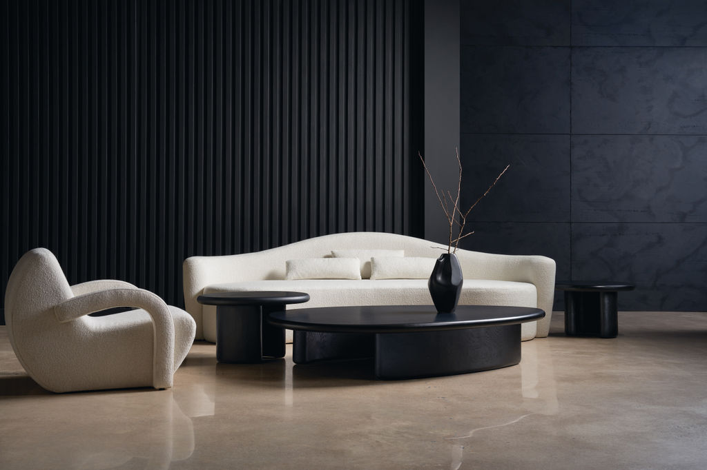 Luna Sofa 110"