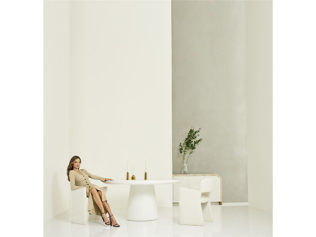 Truffle Round Dining Table, Milky Mushroom