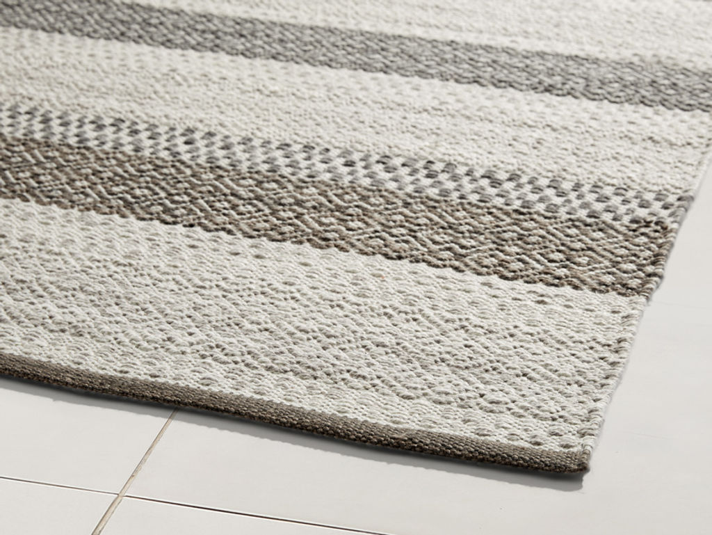 Preview image for Alix Indoor/Outdoor 6' X 9' Rug