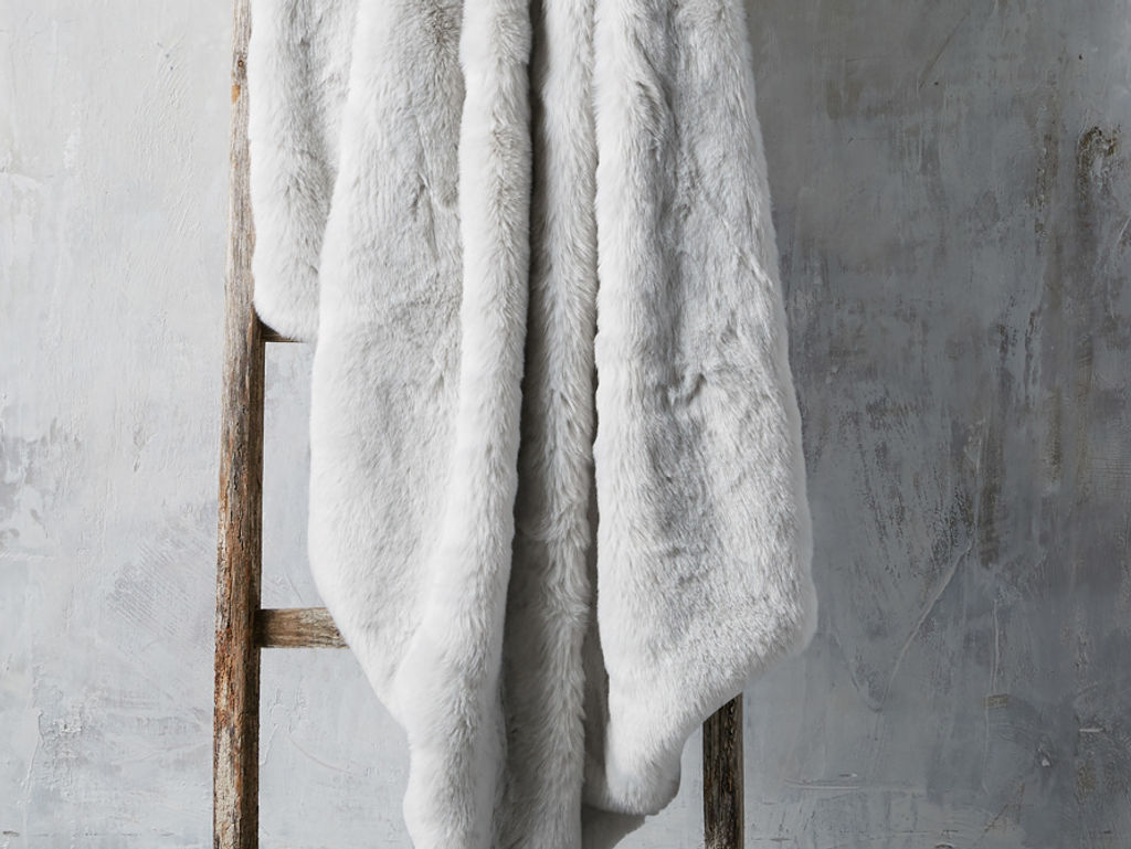 Preview image for Faux Fur Throw In Light Grey