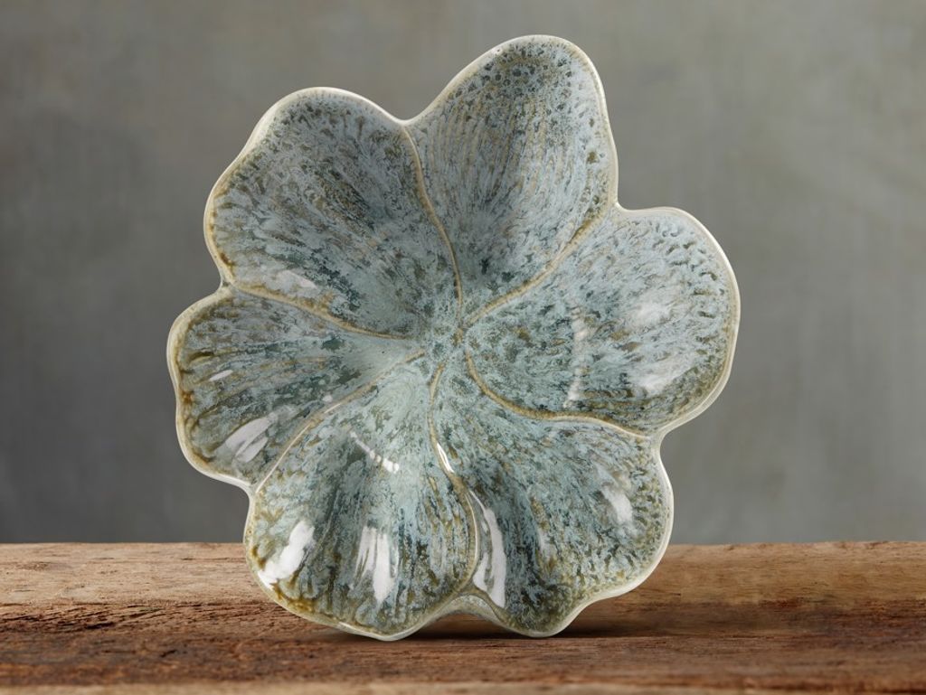 Preview image for Magnolia 12" Plate In Heather Blue