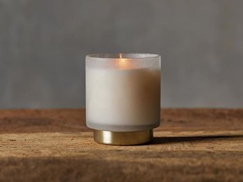 Retreat Small Tobacco Amber Candle
