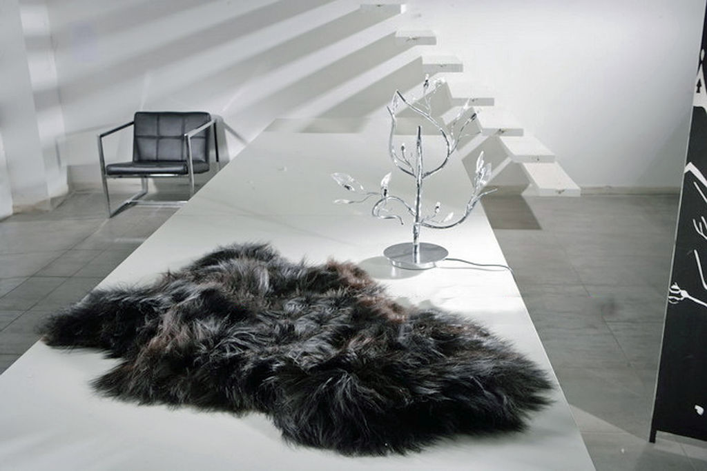 Icelandic 2X3' Single Pelt Black
