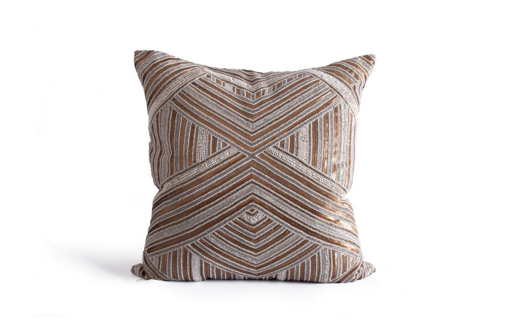 Preview image for Cassandre Pillow, Cover Only