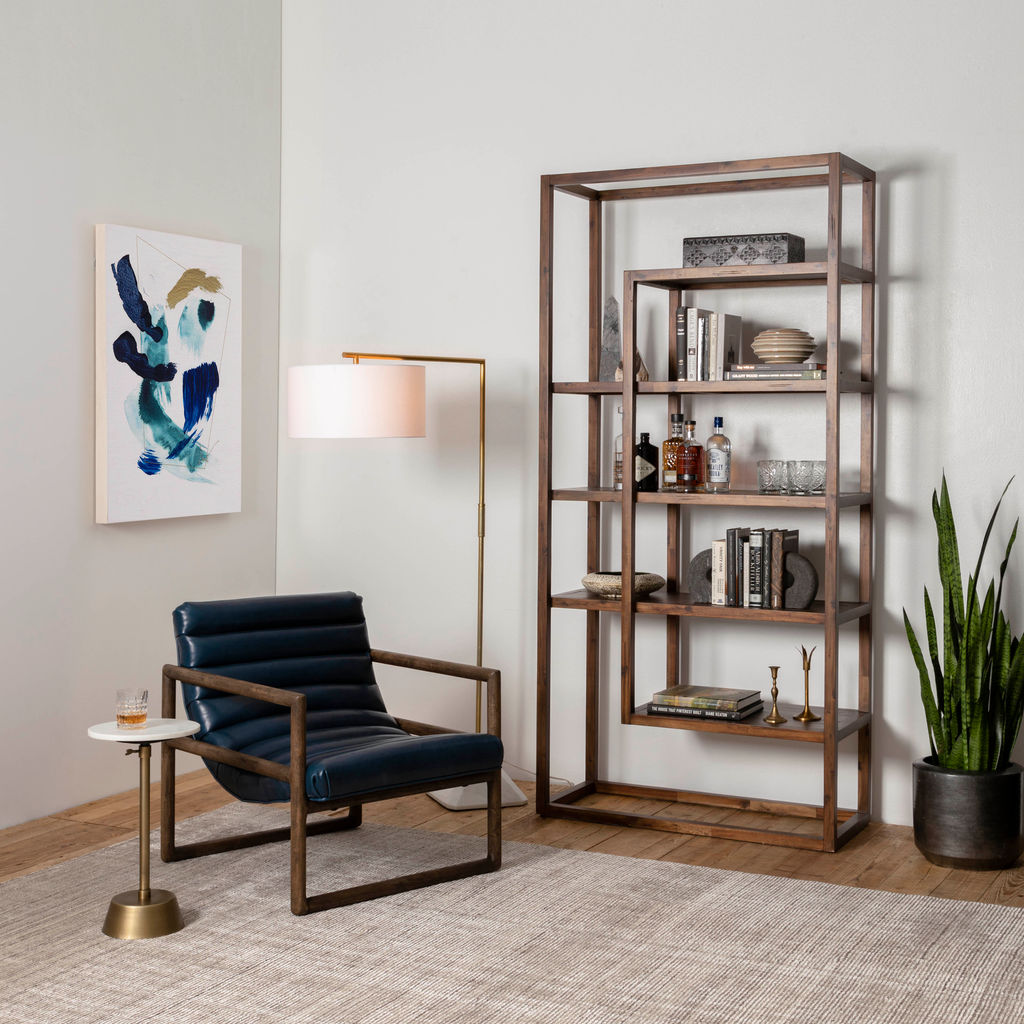 Waylon Bookshelf