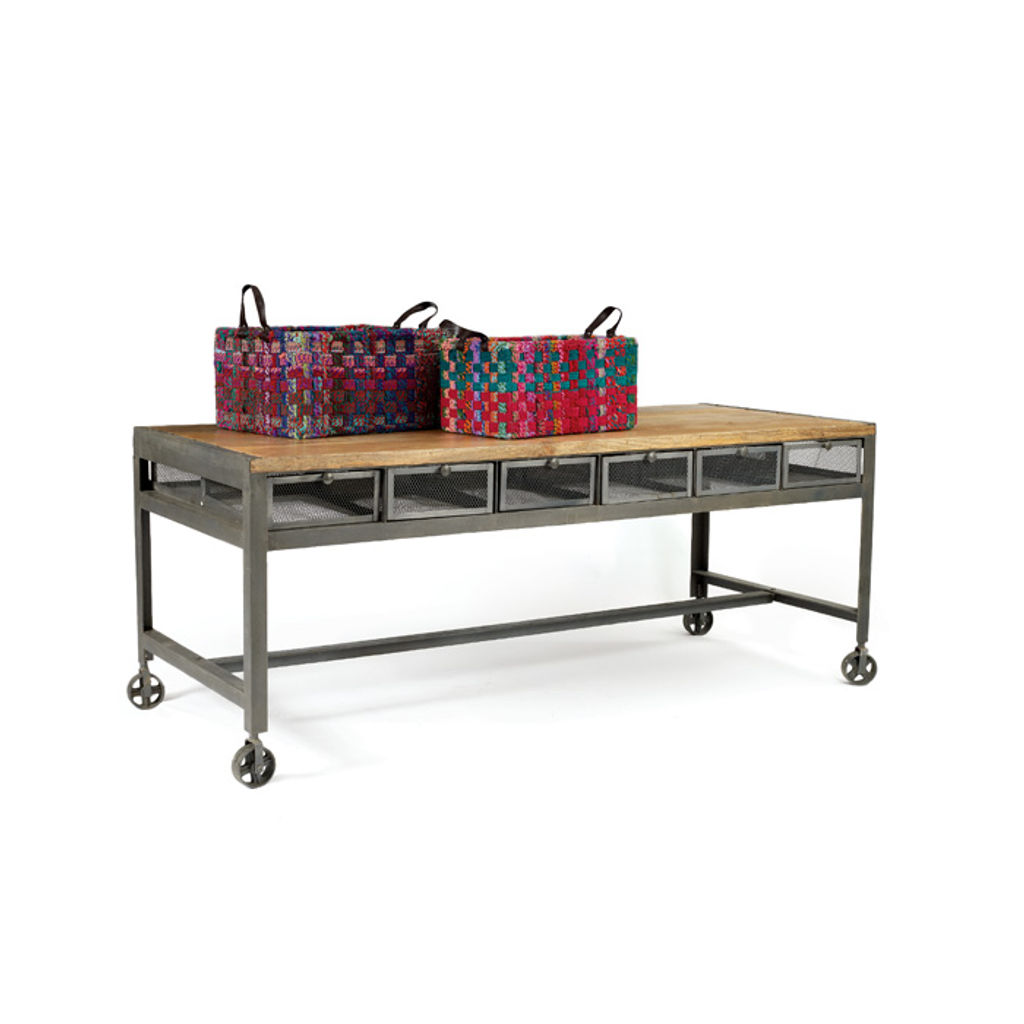 Preview image for Metropolitan Table