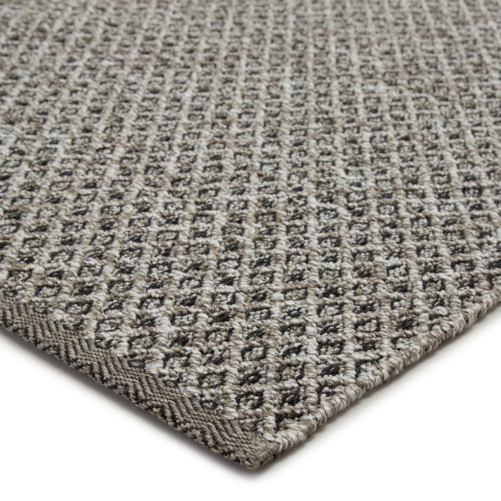 Foster Indoor/ Outdoor Trellis Gray/ White Runner Rug (2'6"X8')