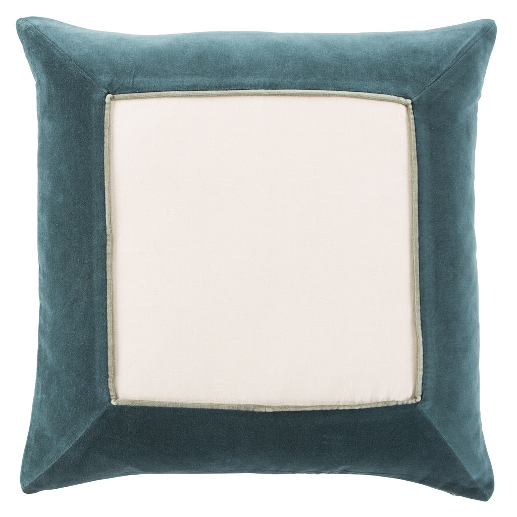 Preview image for Emerson EMS01 Pillow 22", Poly-filled