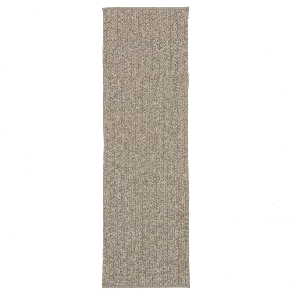 Preview image for Iver Indoor/ Outdoor Solid Gray Runner Rug (2'6"X8')