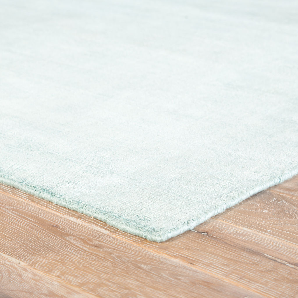 Jaipur Living Yasmin Handmade Solid Aqua Area Rug (5'X8')