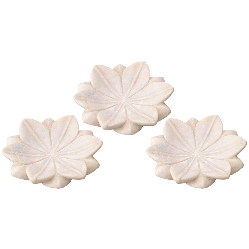 Small Lotus Plates In White Marble (Set Of 3)