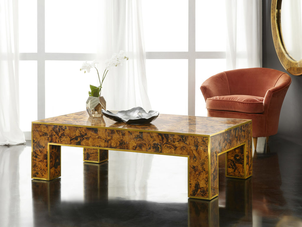 Penshell Table