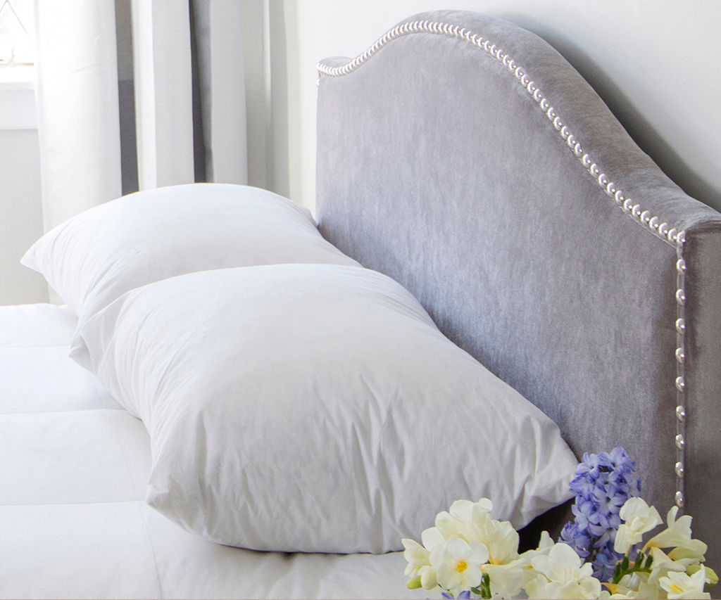 Frostline Queen Hutterite Goose Down Pillow, Firm