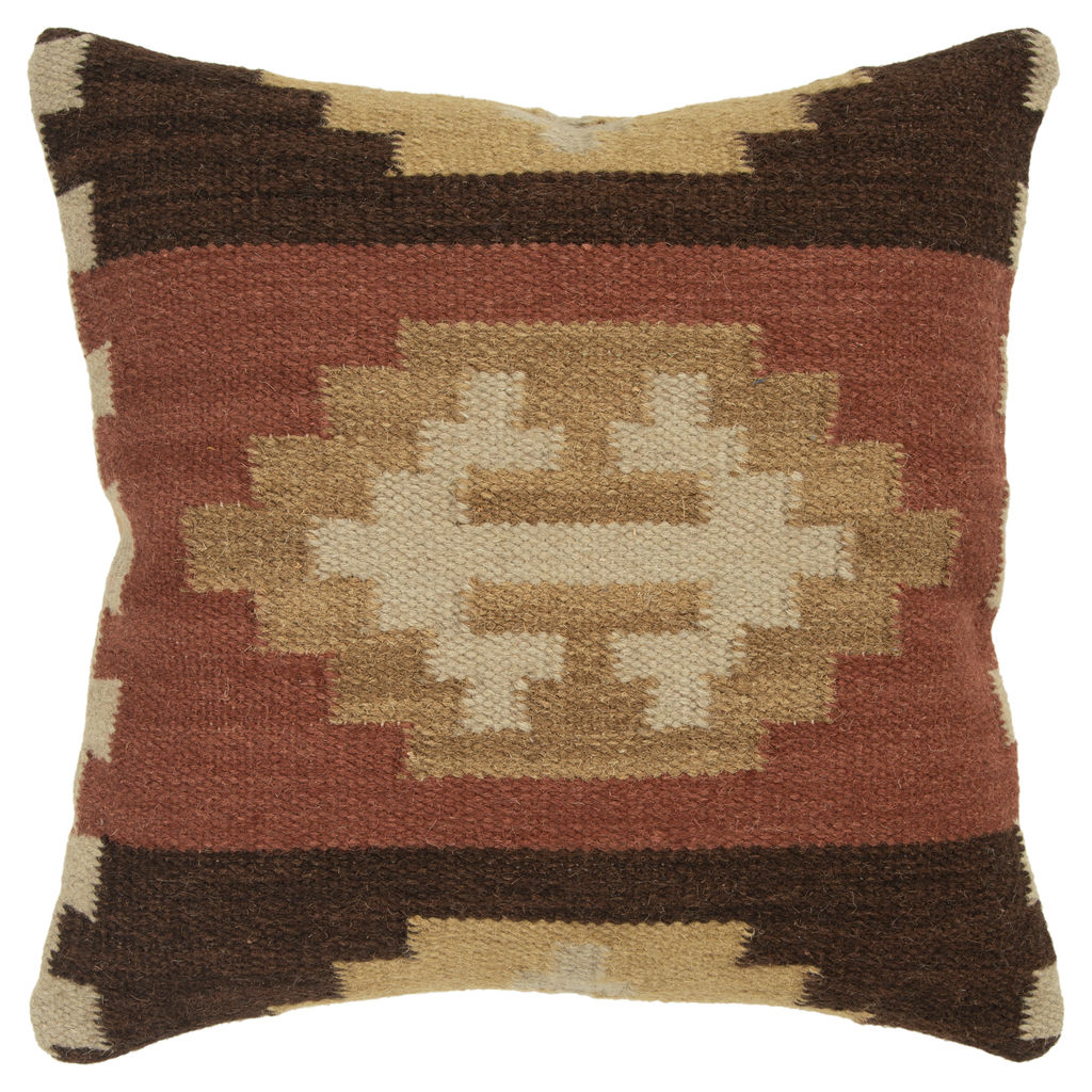 Rizzy Home 18" X 18" Pillow (Dfpt05986Bebr1818)