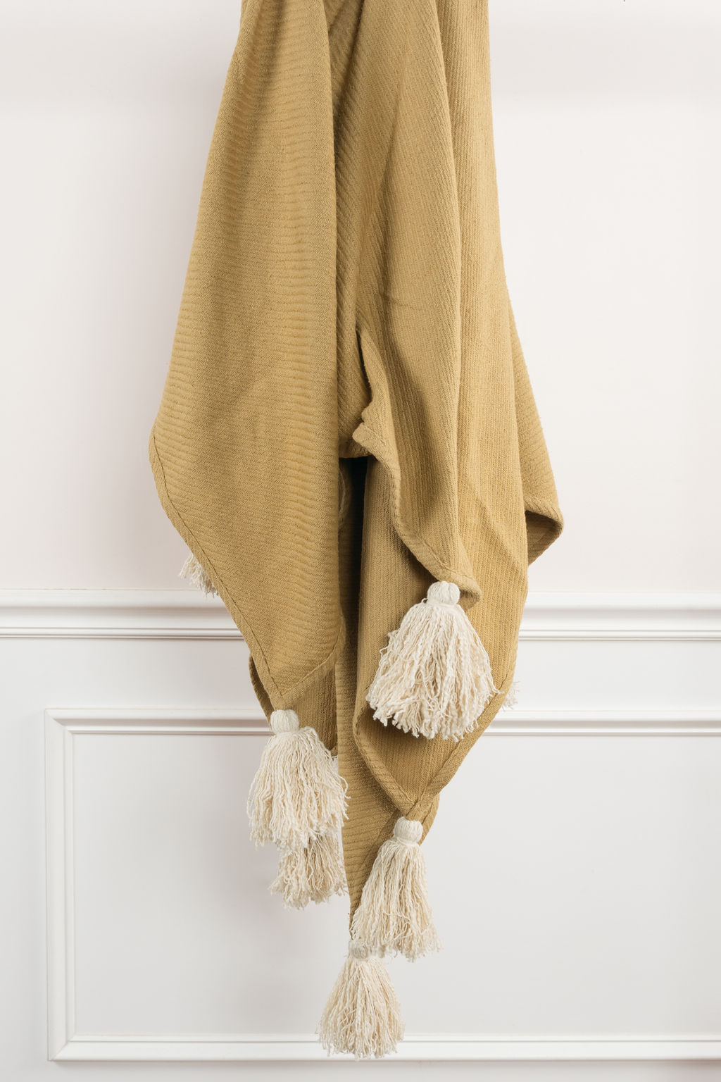 Preview image for Rizzy Tassel Throw-Mustard